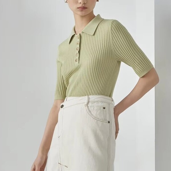 Womens Vertical Line Slim Knit Sweater